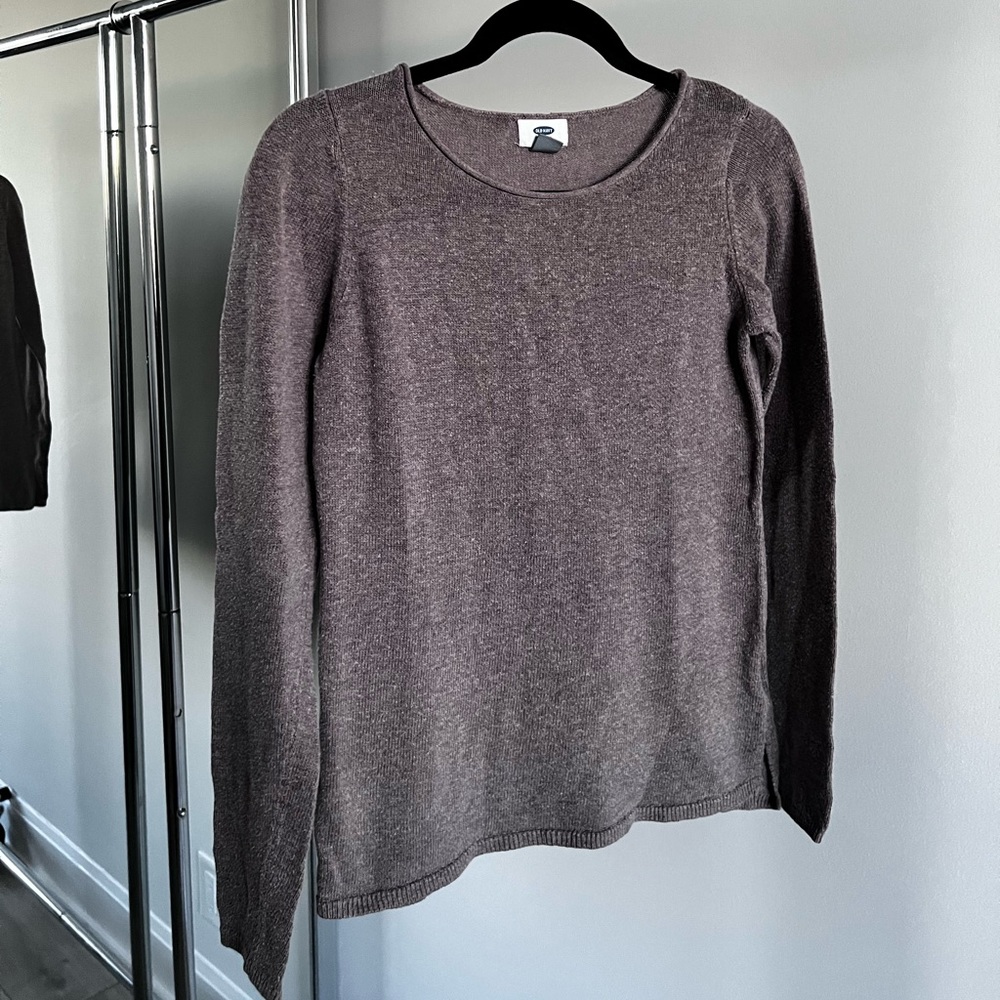 Old Navy Long Sleeve Fitted Sweater